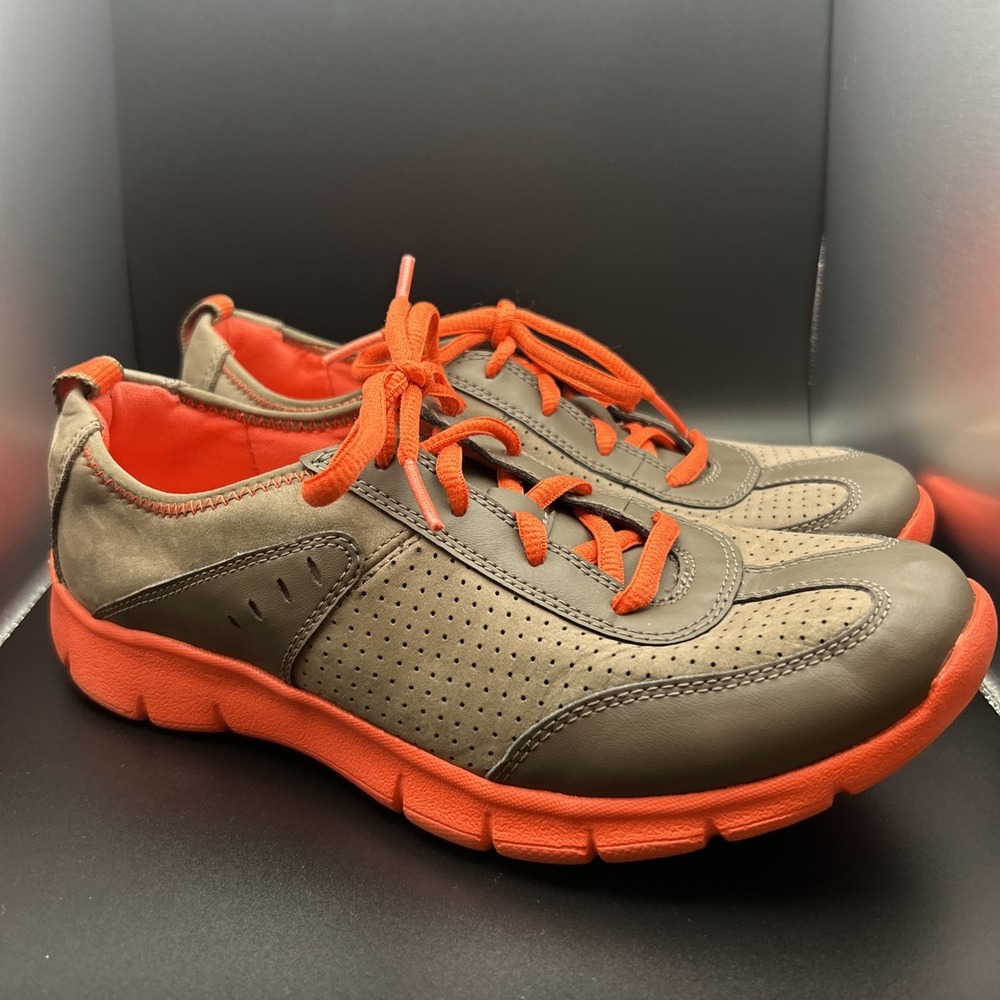 Privo by Clarks Sneaker Shoes Womens Size 7.5‎ Brown Orange Lace Up 67621
